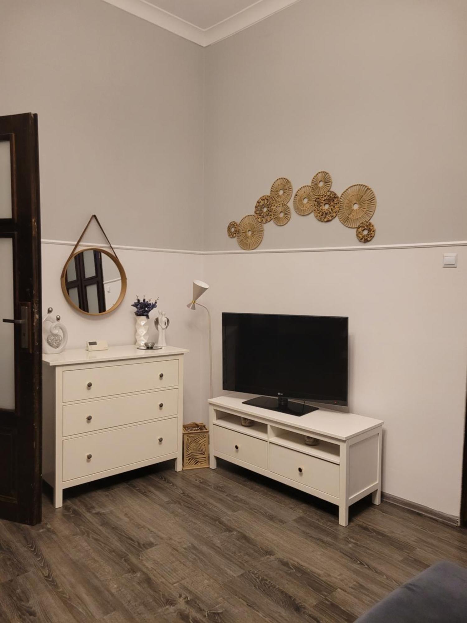 Totu Apartment *